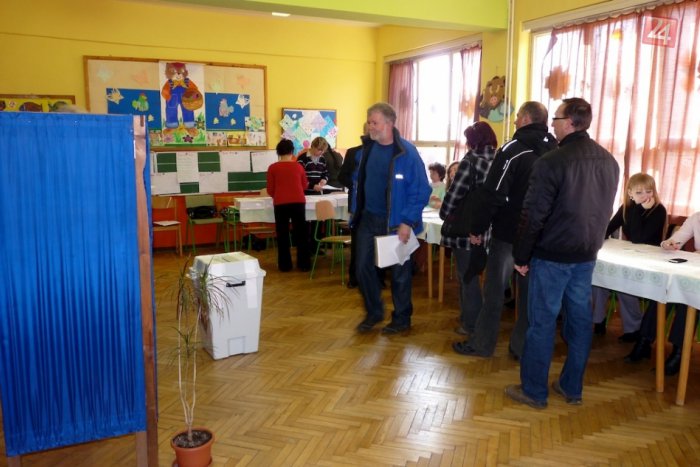 Ilustračný obrázok k článku Obec, ktorá sa vymyká priemeru: Vysoká účasť ako nikde v okrese a Fico sa nedostal ani do prvej trojky